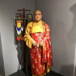 หุ่นหัวพระ